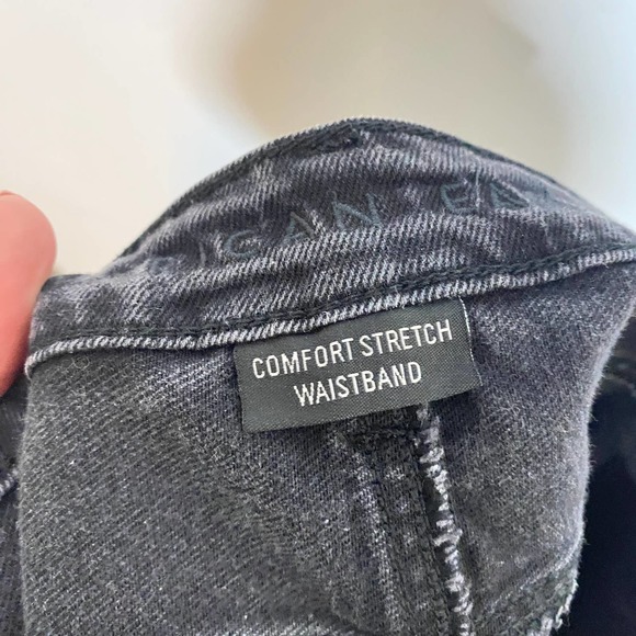 American Eagle Outfitters Mom Straight Jean Black Distressed Ankle Length Sz 16 - Picture 8 of 11